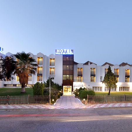 Hotel Villa Blanca Альболоте Экстерьер фото