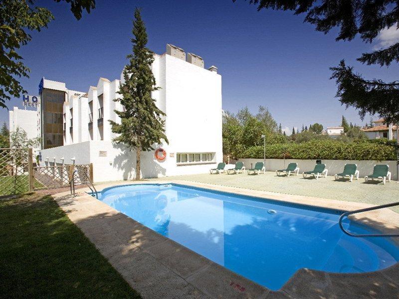 Hotel Villa Blanca Альболоте Экстерьер фото